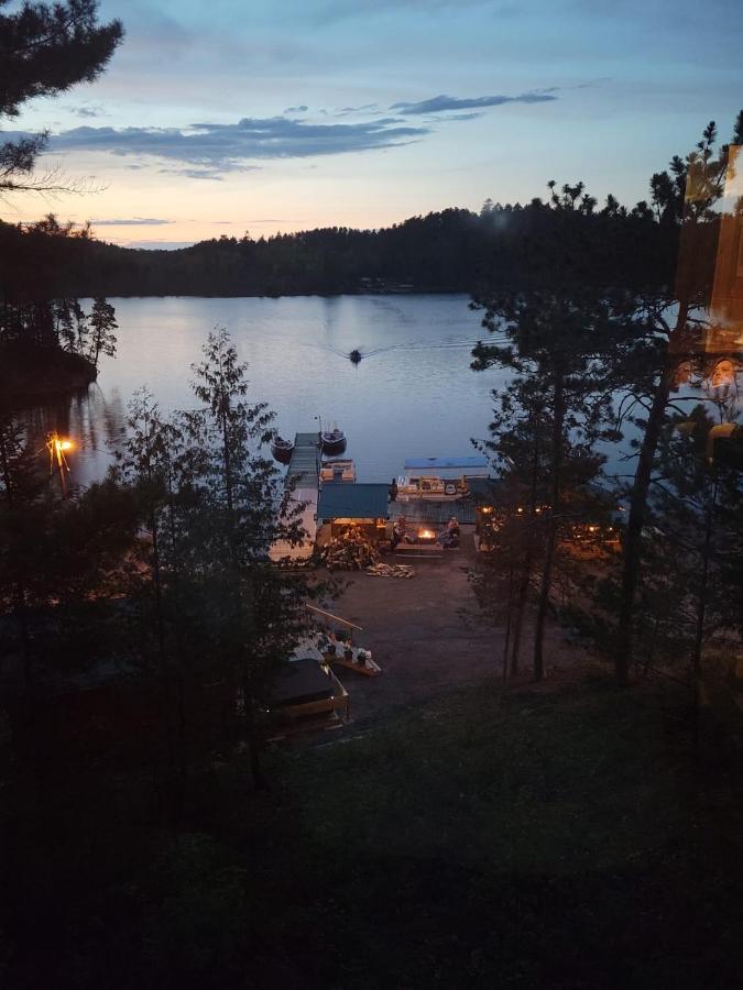 Muskie Bay Resort Nestor Falls ภายนอก รูปภาพ